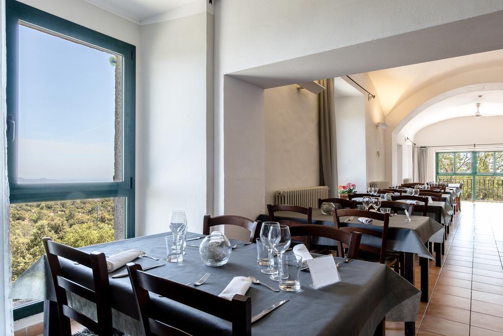 Готель Hostatgeria Restaurant Els Angels Мадреманья Екстер'єр фото