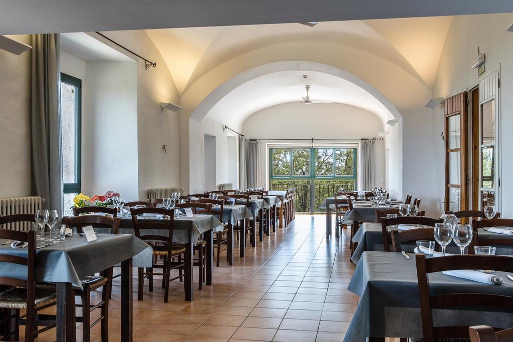 Готель Hostatgeria Restaurant Els Angels Мадреманья Екстер'єр фото